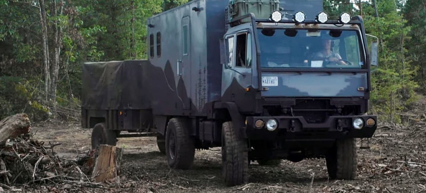Wazimu Camion Militar Camper 1019 01 Wazimu Camion Militar Camper 1019 01
