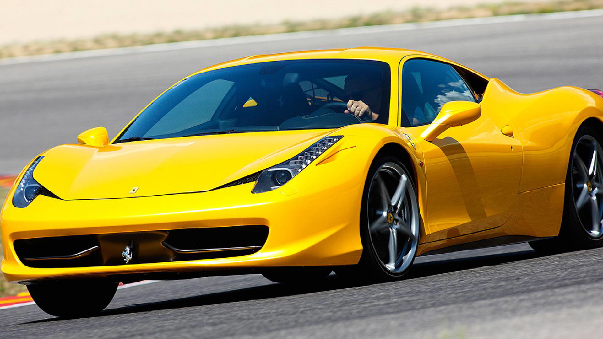 Ferrari 458M Ferrari 458M