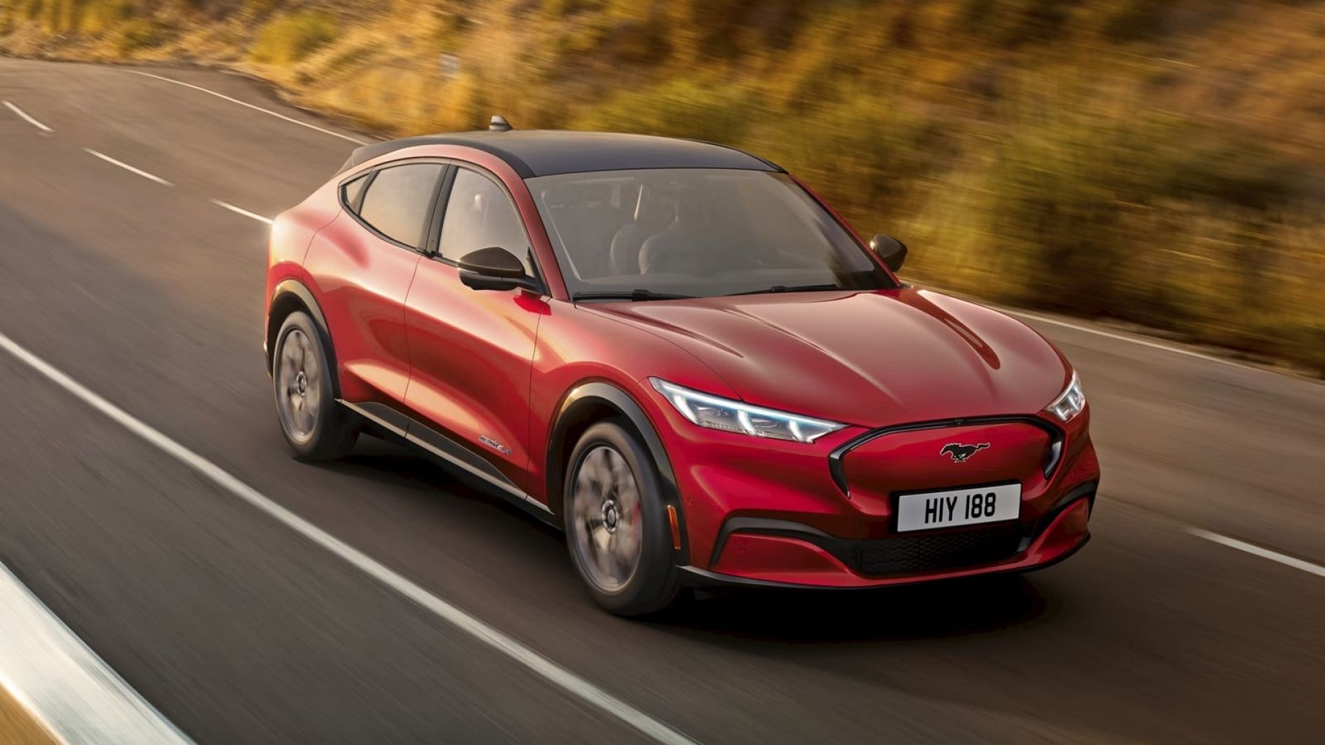 Asi Es El Ford Mustang Mach E Gt De Mas De 70 000 Euros Que Llega A Espana De Momento Con Precio Provisional Diariomotor Asi Es El Ford Mustang Mach E Gt De Mas De 70 000 Euros Que Llega A Espana De Momento Con Precio Provisional Diariomotor