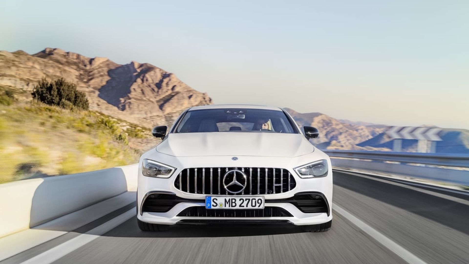 Mercedes Amg Gt 4 Puertas Coupe 21 Caracteristicas Precios Y Versiones