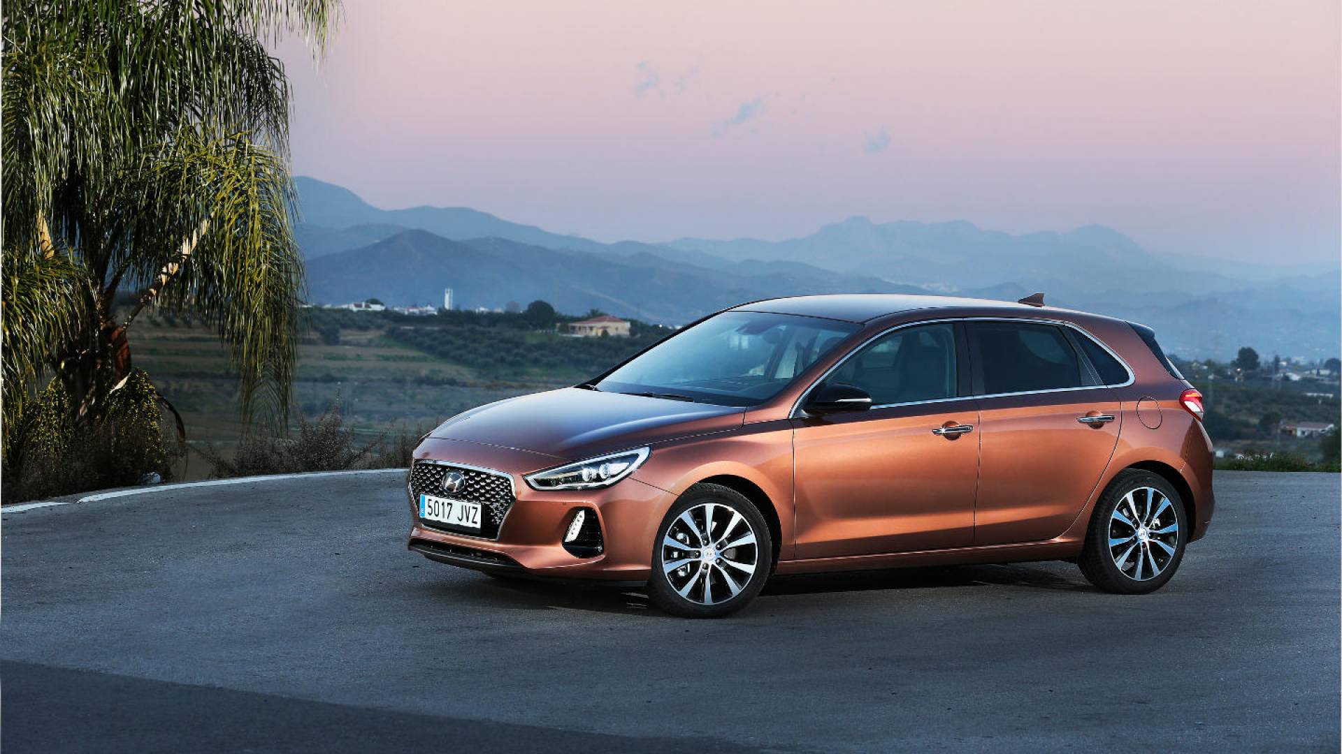 Hyundai i30 Hyundai i30