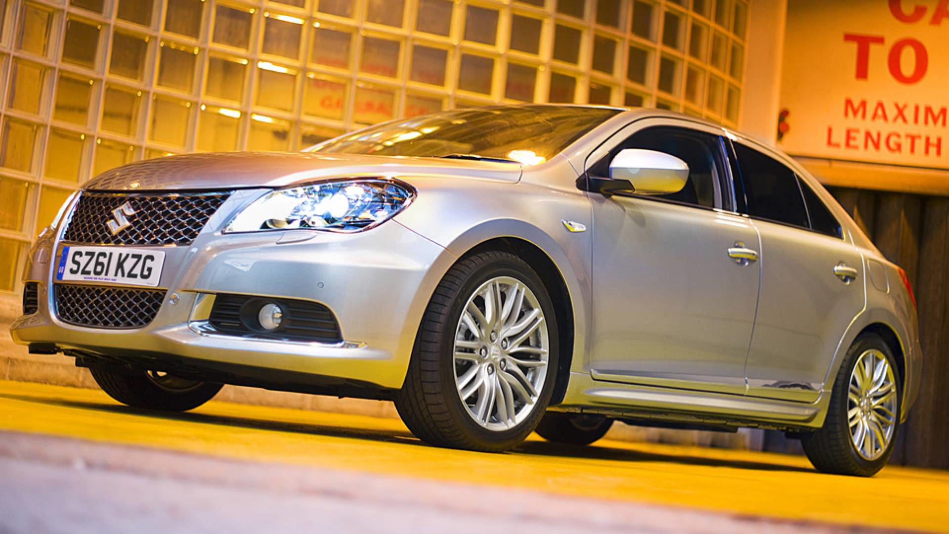 Suzuki Kizashi Suzuki Kizashi