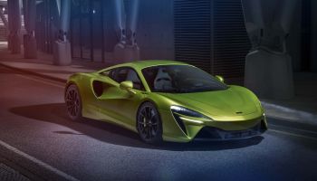 Imagen del coche McLaren Artura