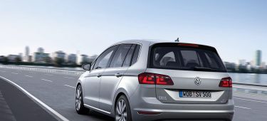 Volkswagen_Golf_Sportsvan_1280-004