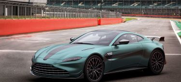 Aston Martin Vantage F1 Edition 9