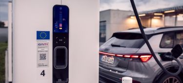 More Than 5,000 New Fast Charging Points By 2025: Massive Expans