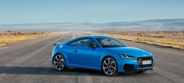 Audi Tt Rs 2019 Azul Exterior Movimiento 13