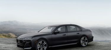 Bmw Serie 7 2023 06 760i Exterior Frontal 34