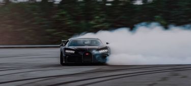 Bugatti Chiron Pur Sport Video Derrape Drift 03