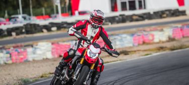 Ducati Hypermotard 950 Sp Performance 11 Uc70340 Mid