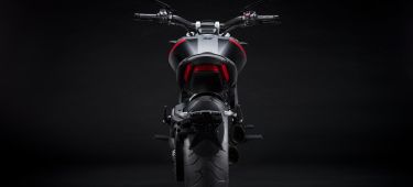 Ducati Xdiavel Black Star 2021 03