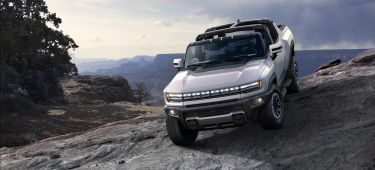 The 2022 Gmc Hummer Ev Is A First Of Its Kind Supertruck Develop
