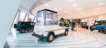Premiere Vor 40 Jahren: „papamobil“ Auf Basis Der Mercedes Benz G Klasse Premiere 40 Years Ago: “popemobile” Based On The Mercedes Benz G Class