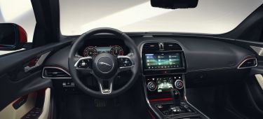Jaguar Xe 2019 2 Interior