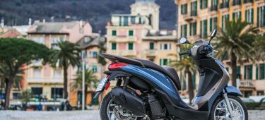 Moto Scooter Piaggio Medley 125 1