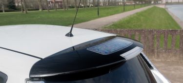 Nissan Leaf Panel Solar 01