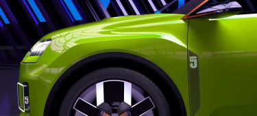 Nuevo Renault 5 Photoshop Verde Aleta
