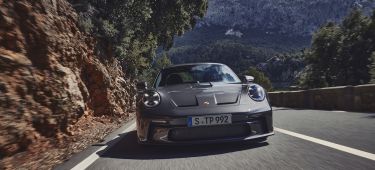 Porsche 911 Gt3 Touring 2021 1