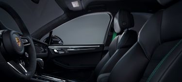 Porsche Macan 2022 Interior 02