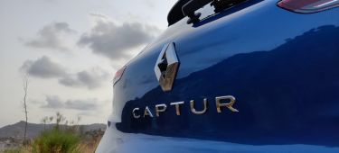 Renault Captur E Tech 2021 03 