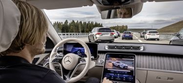Mercedes Benz Erhält Weltweit Erste International Gültige Systemgenehmigung Für Hochautomatisiertes Fahren Mercedes Benz Receives World's First Internationally Valid System Approval For Conditionally Automated Driving