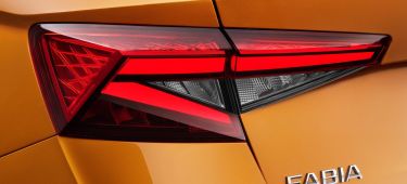 Skoda Fabia 2021 Naranja Piloto 4