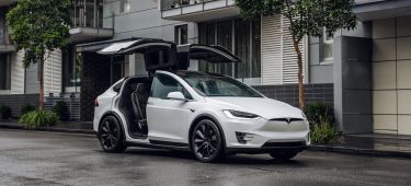 Tesla Model X 3