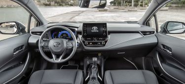 Toyota Corolla Touring Sport 1 Interior