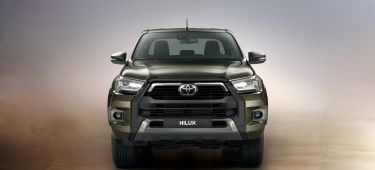 Toyota Hilux 2021 01