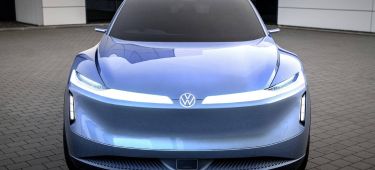 Vista frontal del prototipo de Volkswagen, destacando su innovador diseño y tecnología de iluminación.