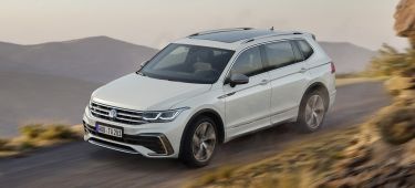 Volkswagen Tiguan Allspace 2021 Frontal Lateral 05121 007