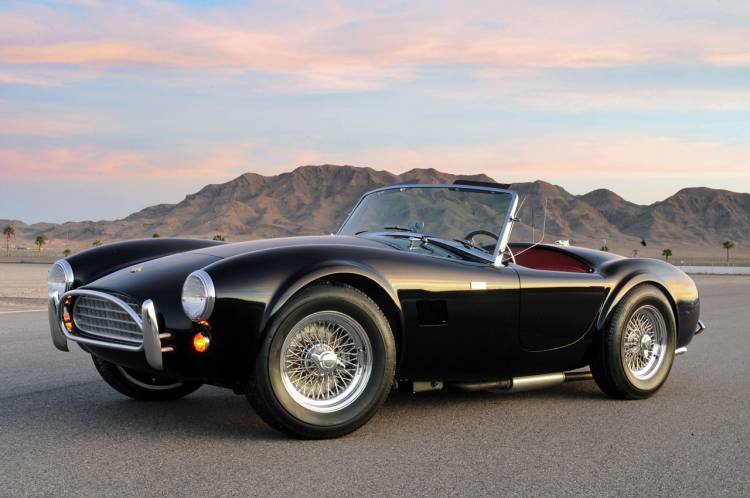 Shelby 50th Anniversary Cobra, recuperando el Cobra por su aniversario