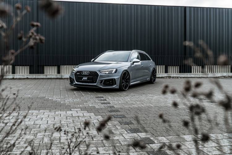 07_ABT_RS4_front