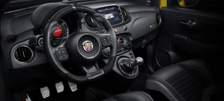 1440_interior_abarth_595_dm_1 1440_interior_abarth_595_dm_1