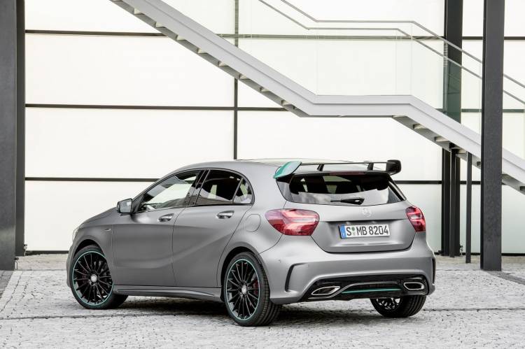 Mercedes-Benz A-Klasse (W 176) 2015Mercedes-Benz A-Class (W 176