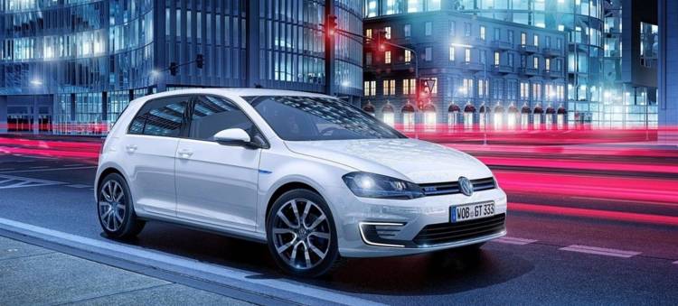 1440_volkswagen-golf-gte-200214-1024-DM-10 1440_volkswagen-golf-gte-200214-1024-DM-10