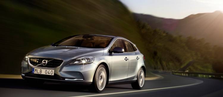 1440_volvo-v40-d-13 1440_volvo-v40-d-13