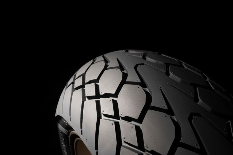 1483360 Dunlop Mutant Rear Detail 3 409228