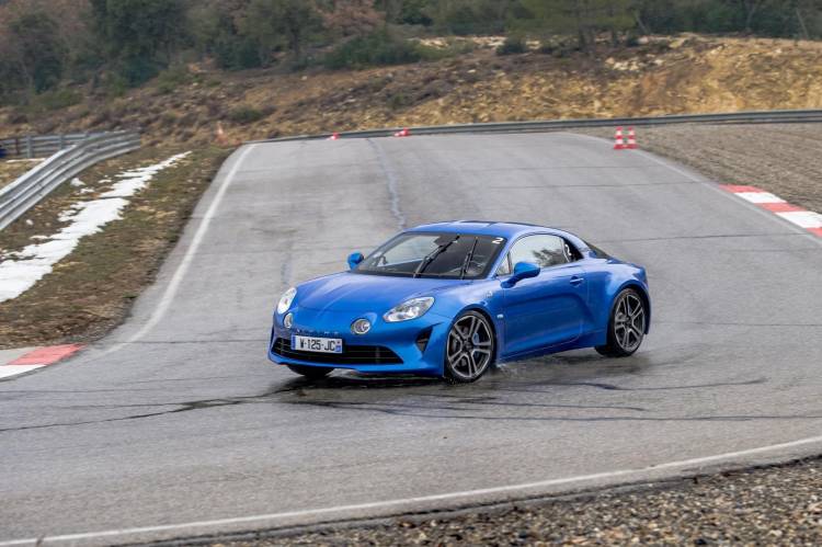 1495382_Alpine A110 - International Test Drive - Track - December 2017 (95) 1495382_Alpine A110 - International Test Drive - Track - December 2017 (95)
