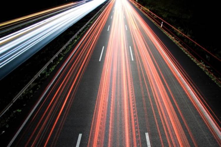 Autobahn de noche Autobahn de noche