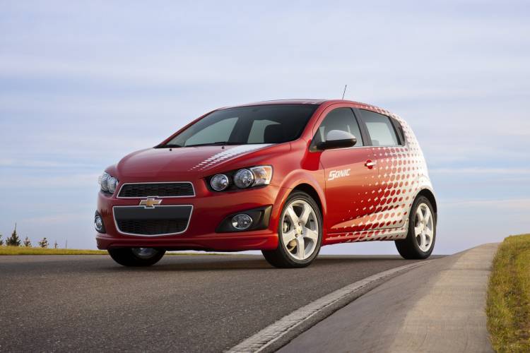 Chevrolet Aveo 2012 - Accesorios Z-Spec Chevrolet Aveo 2012 - Accesorios Z-Spec