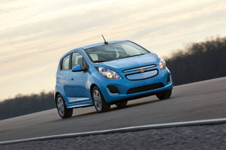 2014-Chevrolet-SparkEV-022-medium 2014-Chevrolet-SparkEV-022-medium