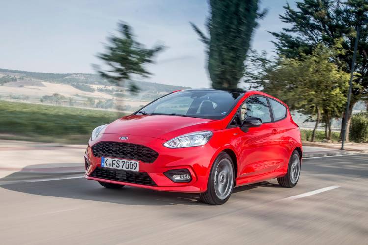 2017_Ford_Fiesta_ST-Line_Race_Red_037 2017_Ford_Fiesta_ST-Line_Race_Red_037