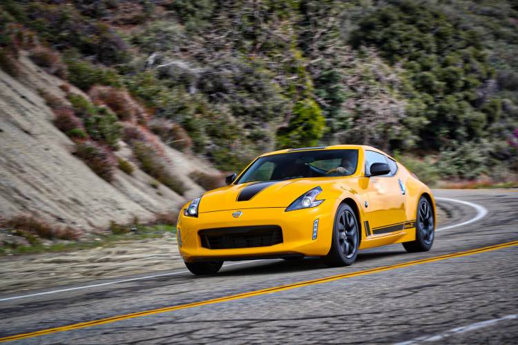 2018_Nissan_370Z_Heritage_Edition_photo_9 2018_Nissan_370Z_Heritage_Edition_photo_9