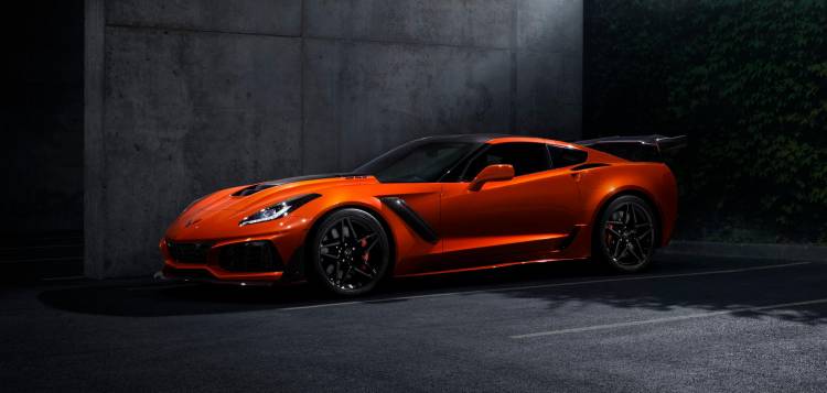 2019-Chevrolet-Corvette-ZR1-002 2019-Chevrolet-Corvette-ZR1-002