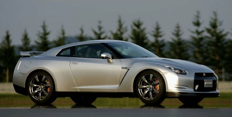 5 Cheap Second Hand Sports Nissan Gt R