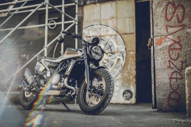 Si Ya Estabas Enamorado De La Husqvarna Svartpilen 701 No Te Pierdas Esta Edicion Especial De La Nueva Moto Scrambler De Husqvarna Diariomotor