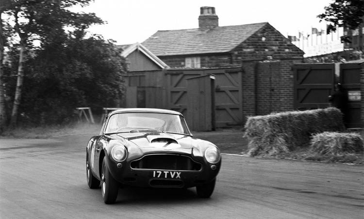 aston-martin_db4-gt