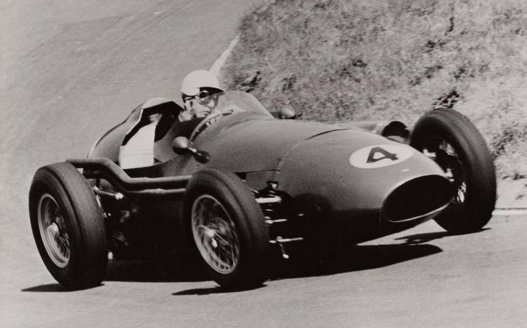 Aston_Martin-DBR4-1959-0717-01