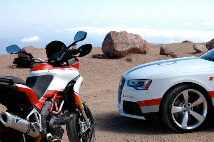 Audi-RS5-Pikes-Peak-2012-01 Audi-RS5-Pikes-Peak-2012-01